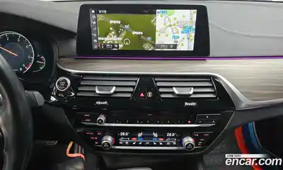 BMW 5-Series 2017 2.0 Автомат в Москве № 192149, миниатюра 3