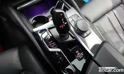 BMW 5-Series 2022 2.0 Автомат в Москве № 192196, миниатюра 2