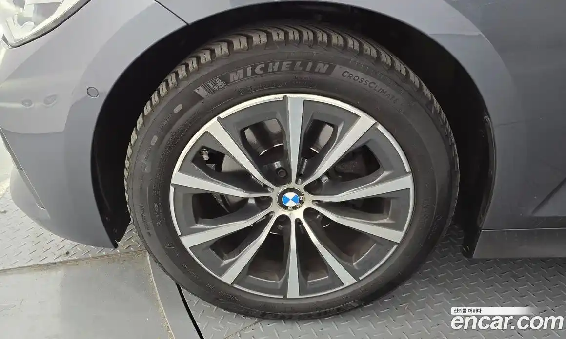 BMW 3-Series 2021 2.0 Автомат в Москве № 192901, фото 4