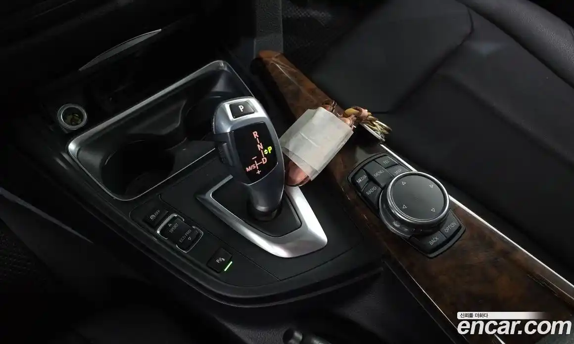 BMW 3-Series 2015 2.0 Автомат в Москве № 193166, фото 9