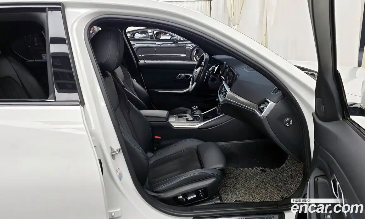 BMW 3-Series 2020 2.0 Автомат в Москве № 193303, фото 11