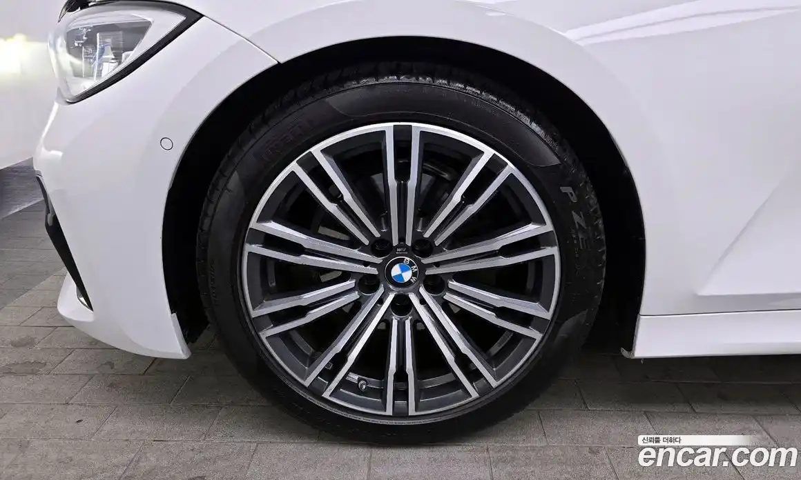 BMW 3-Series 2020 2.0 Автомат в Москве № 193303, фото 5