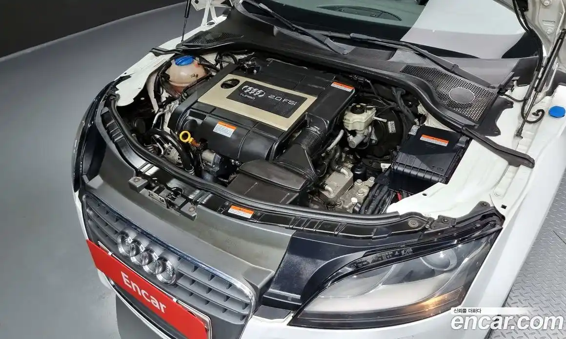 Audi TT 2008 2.0 Автомат в Москве № 193426, фото 19