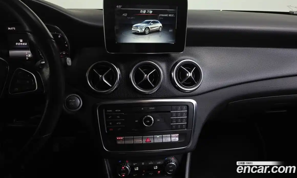 Mercedes-Benz GLA-Class 2019 2.0 Автомат в Москве № 194442, фото 4