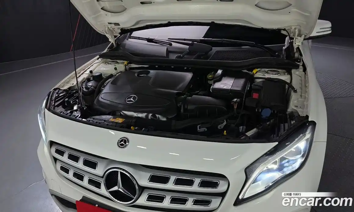 Mercedes-Benz GLA-Class 2019 2.0 Автомат в Москве № 194442, фото 6