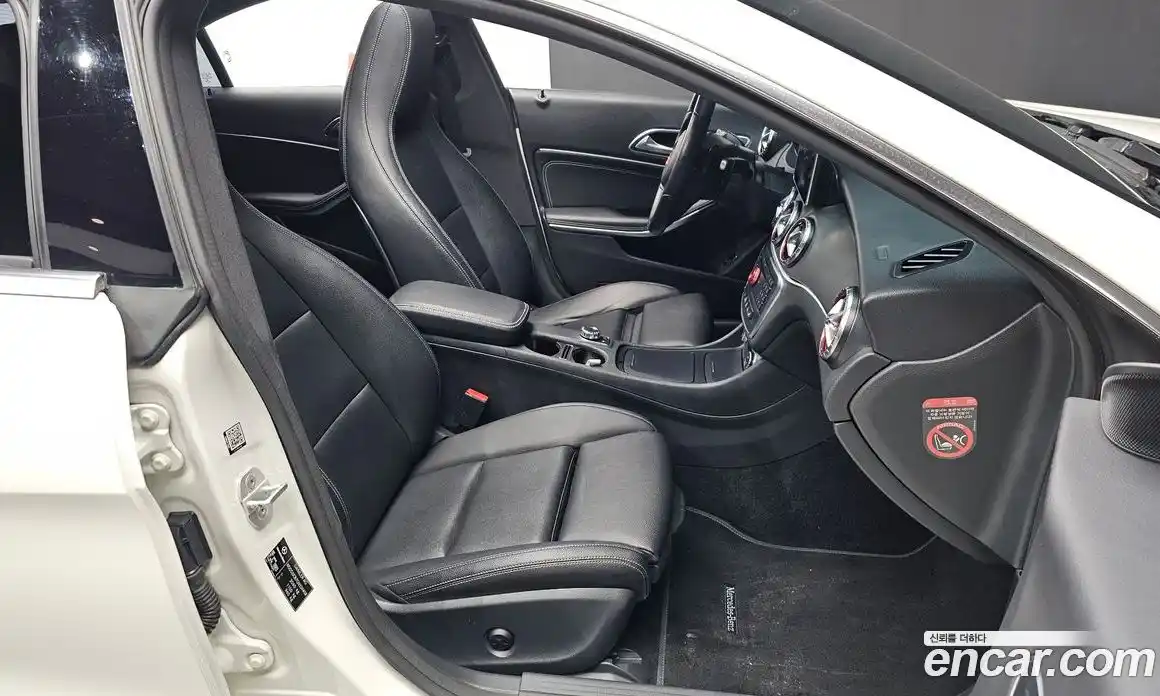 Mercedes-Benz CLA-Class 2016 2.1 Автомат в Москве № 194690, фото 12