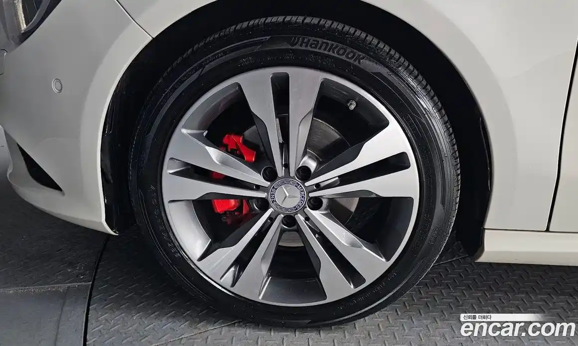 Mercedes-Benz CLA-Class 2016 2.1 Автомат в Москве № 194690, фото 10