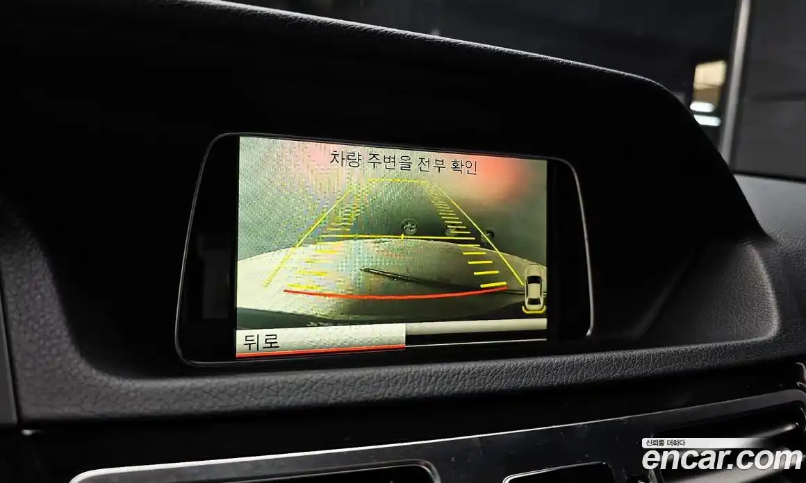 Mercedes-Benz E-Class 2014 3.5 Автомат в Москве № 194747, фото 16