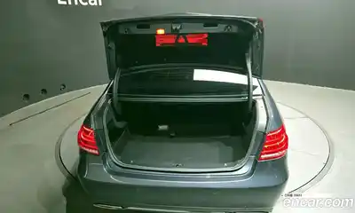 Mercedes-Benz E-Class 2014 3.5 Автомат в Москве № 194747, миниатюра 6