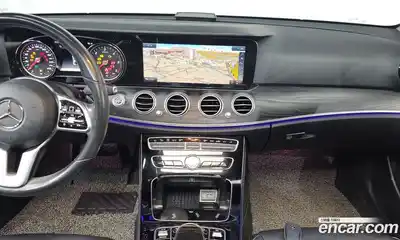 Mercedes-Benz E-Class 2020 1.9 Автомат в Москве № 195325, миниатюра 12