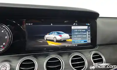 Mercedes-Benz E-Class 2020 1.9 Автомат в Москве № 195325, миниатюра 5