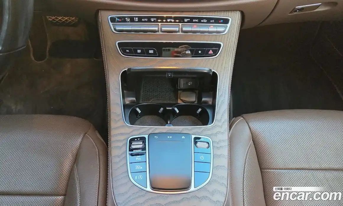 Mercedes-Benz E-Class 2021 2.0 Автомат в Москве № 195519, фото 17