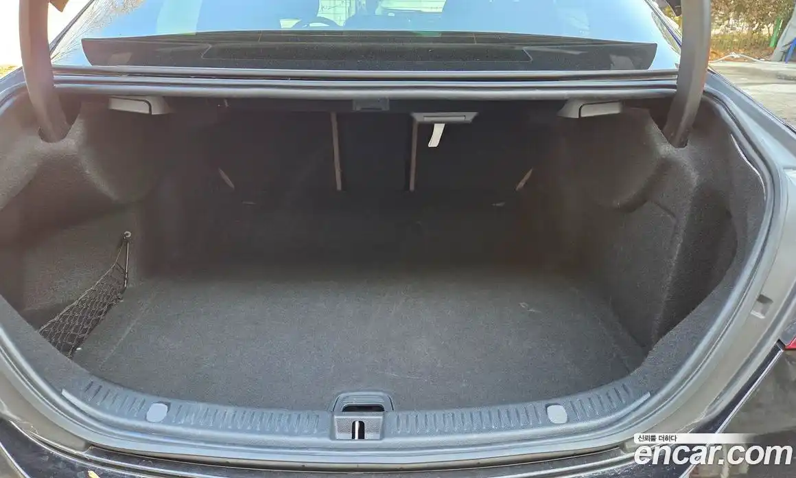 Mercedes-Benz E-Class 2021 2.0 Автомат в Москве № 195519, фото 19