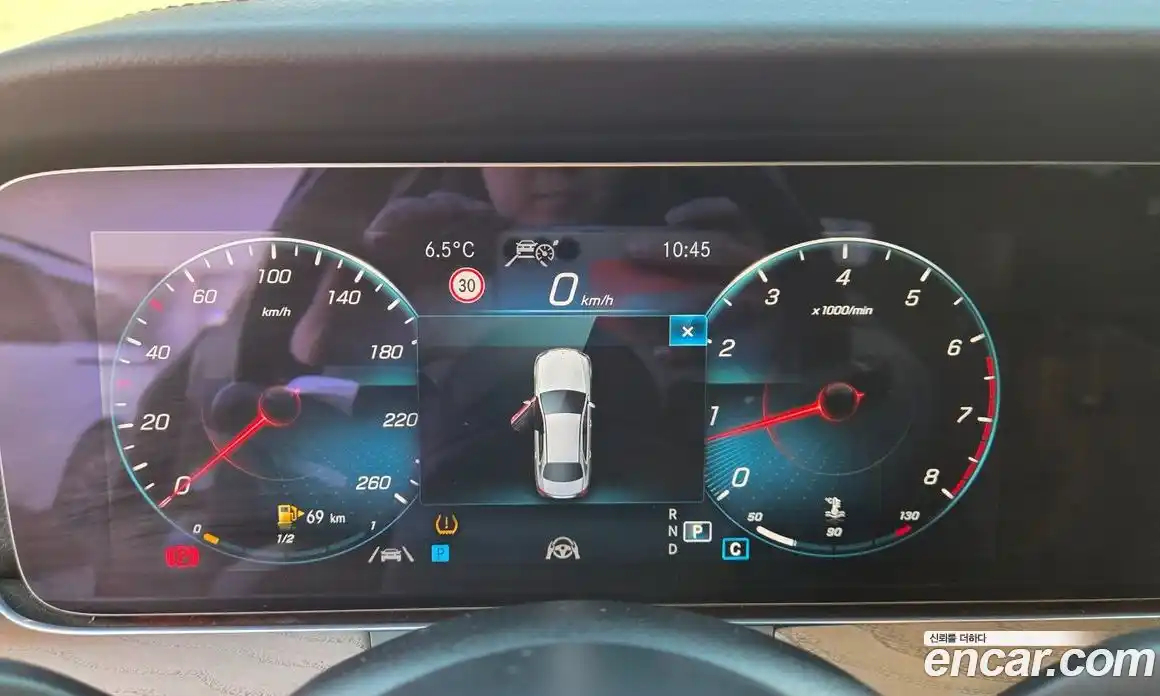 Mercedes-Benz E-Class 2021 2.0 Автомат в Москве № 195519, фото 8