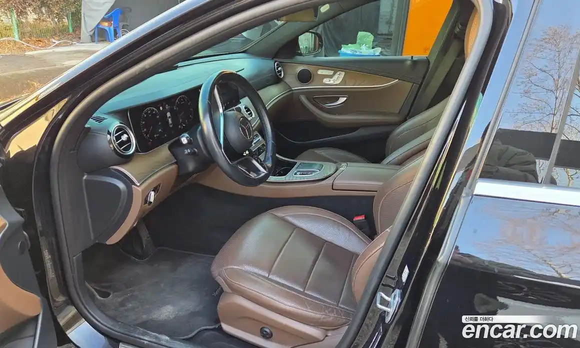 Mercedes-Benz E-Class 2021 2.0 Автомат в Москве № 195519, фото 10