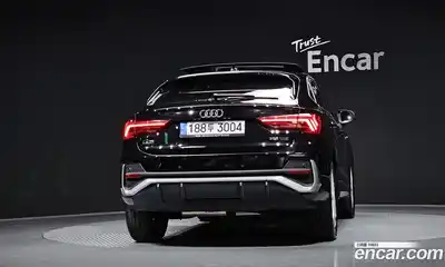 Audi Q3 2023 2.0 Автомат в Москве № 196284, миниатюра 11