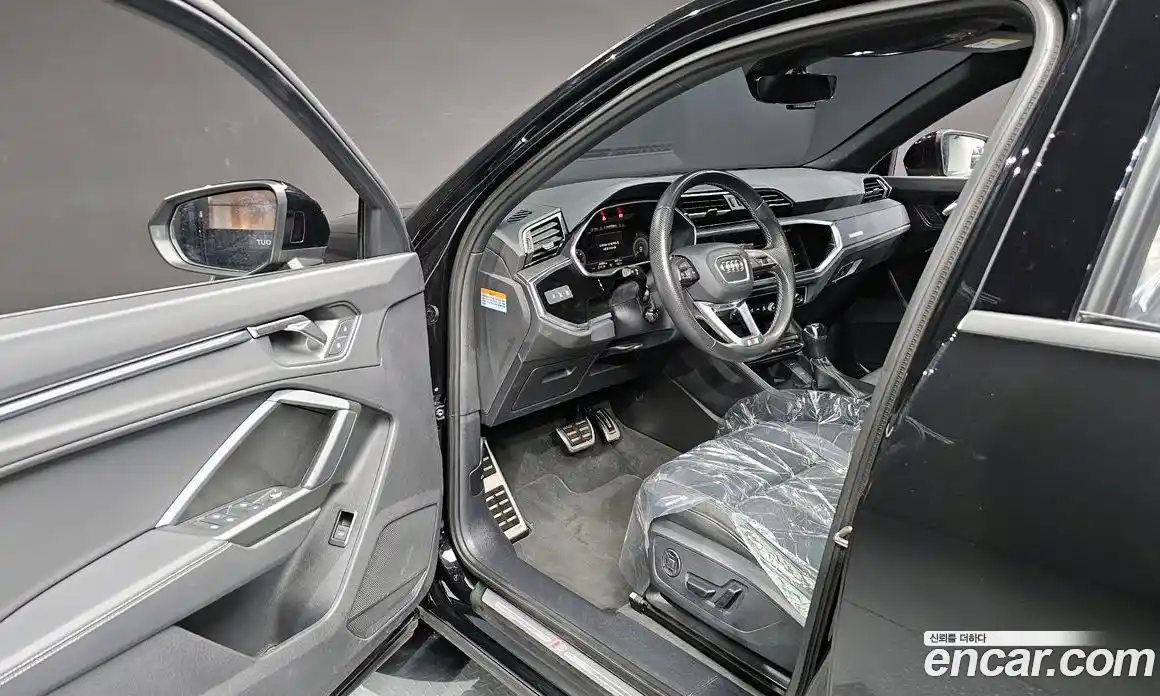 Audi Q3 2023 2.0 Автомат в Москве № 196284, фото 17