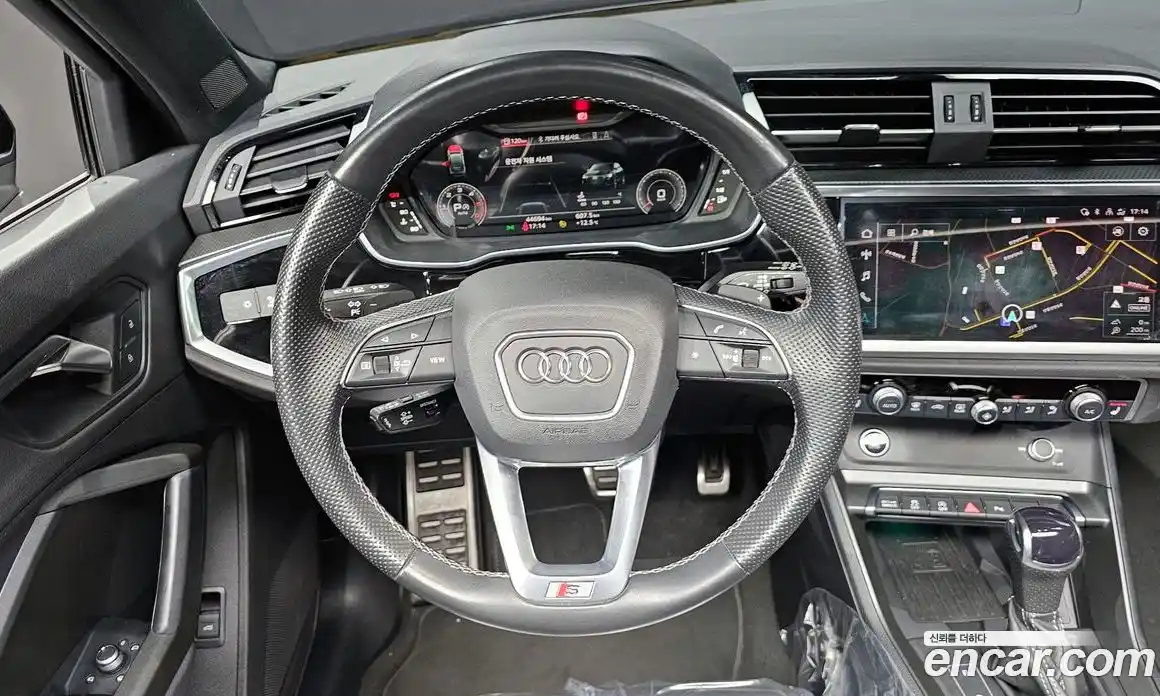 Audi Q3 2023 2.0 Автомат в Москве № 196284, фото 4