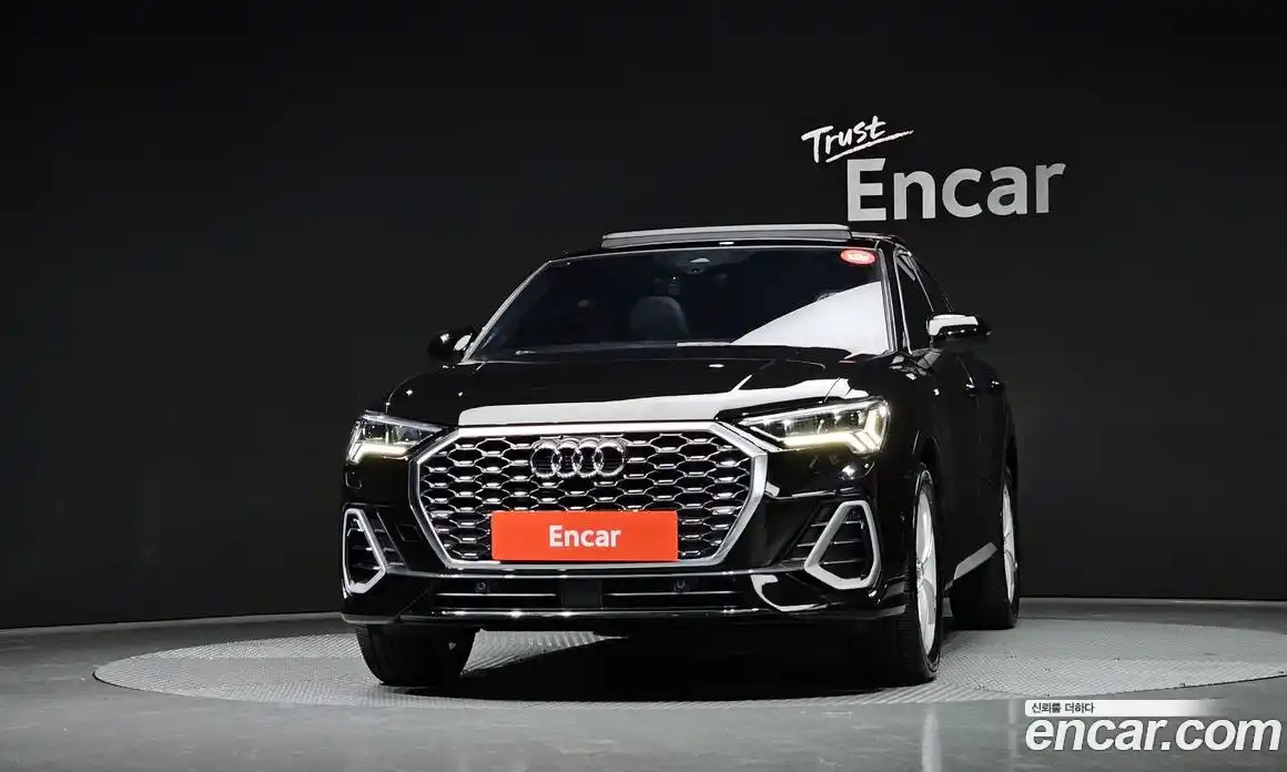 Audi Q3 2023 2.0 Автомат в Москве № 196284, фото 5