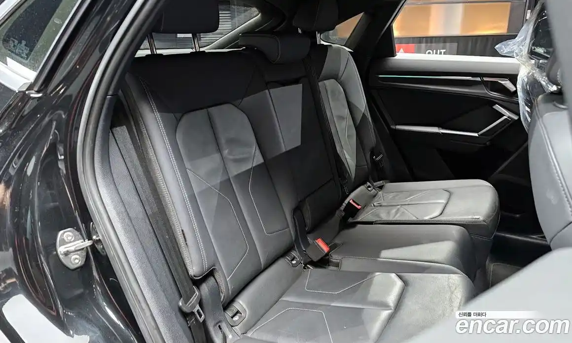 Audi Q3 2023 2.0 Автомат в Москве № 196284, фото 10