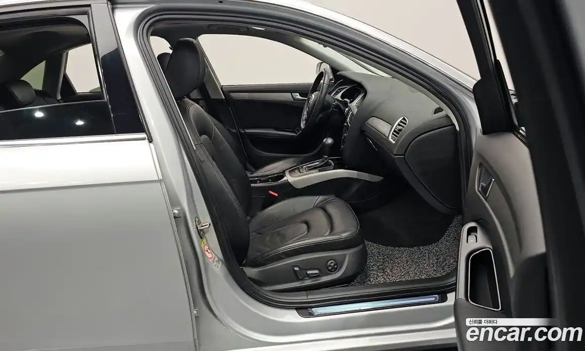 Audi A4 2010 2.0 Автомат в Москве № 196453, фото 3