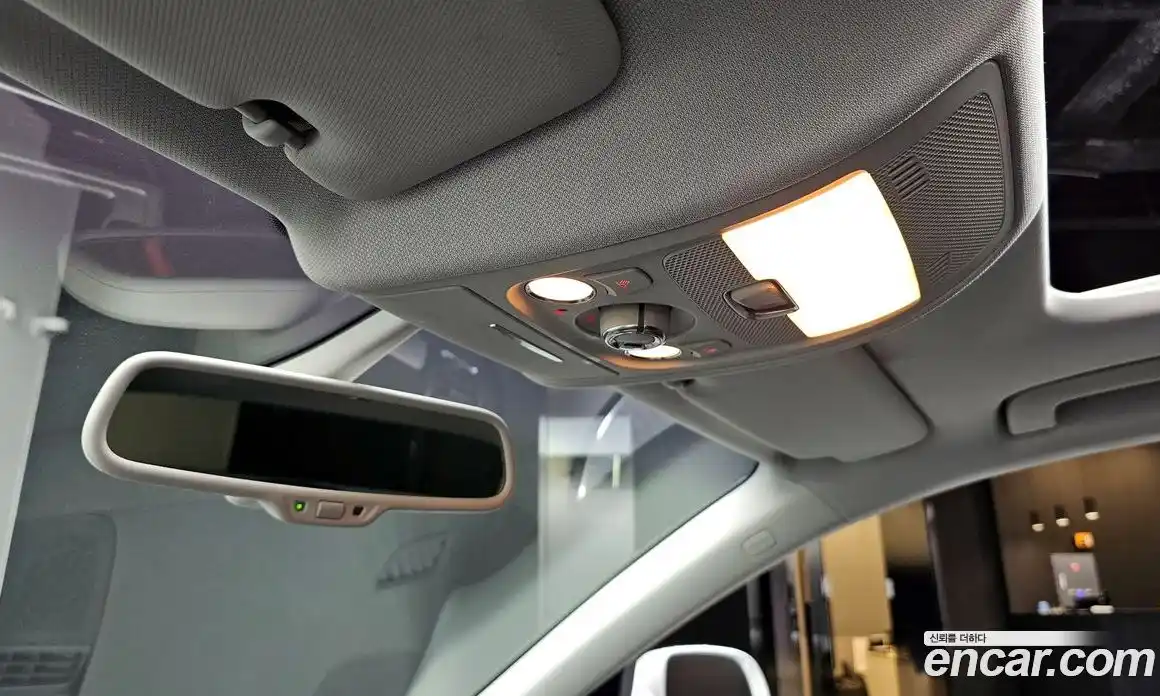 Audi A4 2010 2.0 Автомат в Москве № 196453, фото 5