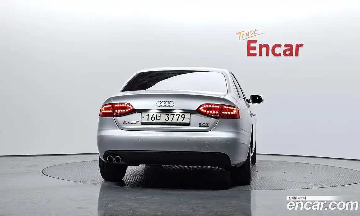 Audi A4 2010 2.0 Автомат в Москве № 196453, фото 6