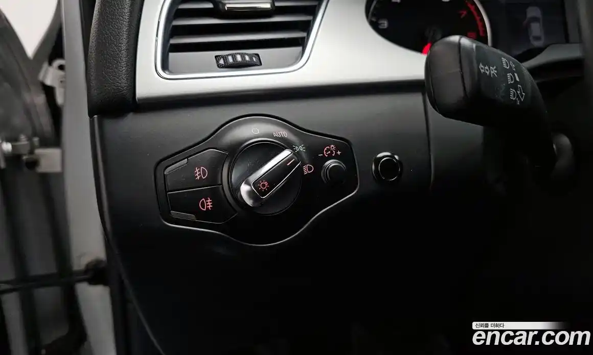 Audi A4 2010 2.0 Автомат в Москве № 196453, фото 10