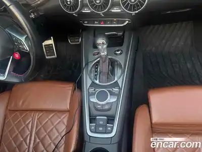 Audi TT 2016 2.0 Автомат в Москве № 196834, миниатюра 3