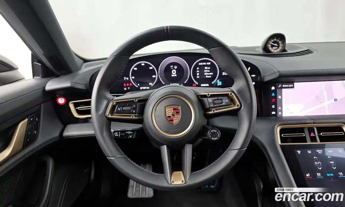 Porsche Taycan 2025 0.1 Автомат в Москве № 197169, фото 13