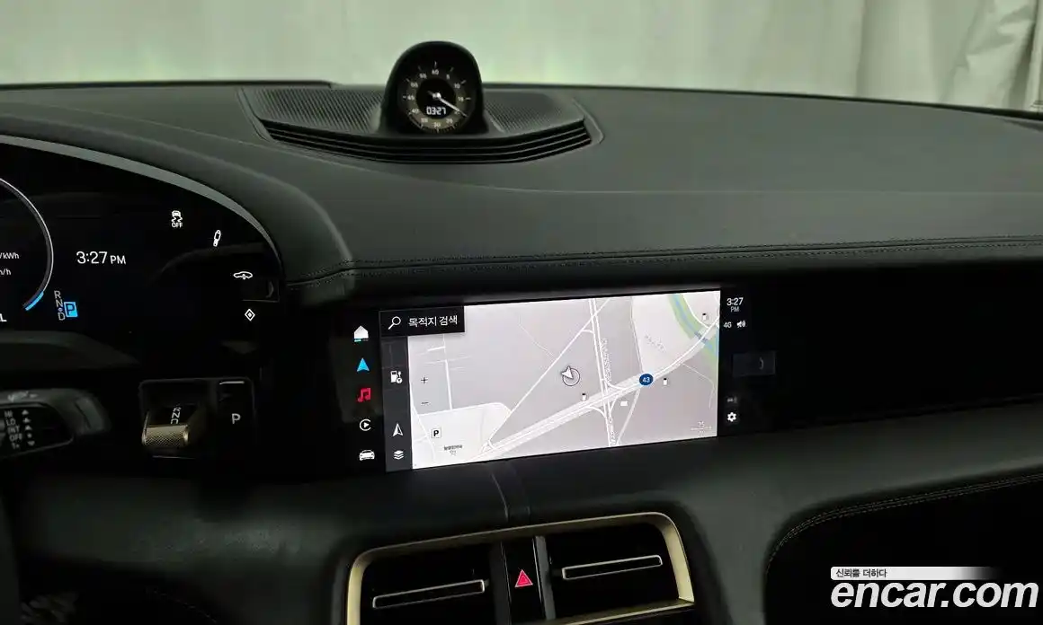 Porsche Taycan 2025 0.1 Автомат в Москве № 197169, фото 14