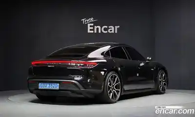 Porsche Taycan 2025 0.1 Автомат в Москве № 197169, миниатюра 2