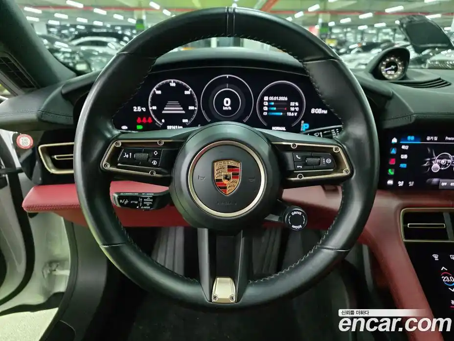 Porsche Taycan 2021 1.0 Автомат в Москве № 197277, фото 17