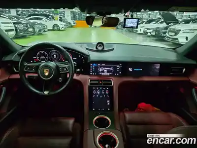 Porsche Taycan 2021 1.0 Автомат в Москве № 197277, миниатюра 10