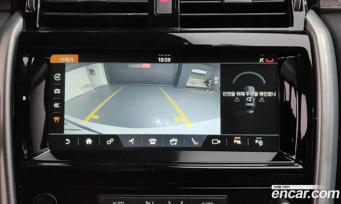 Land Rover Discovery 2020 3.0 Автомат в Москве № 198192, фото 16