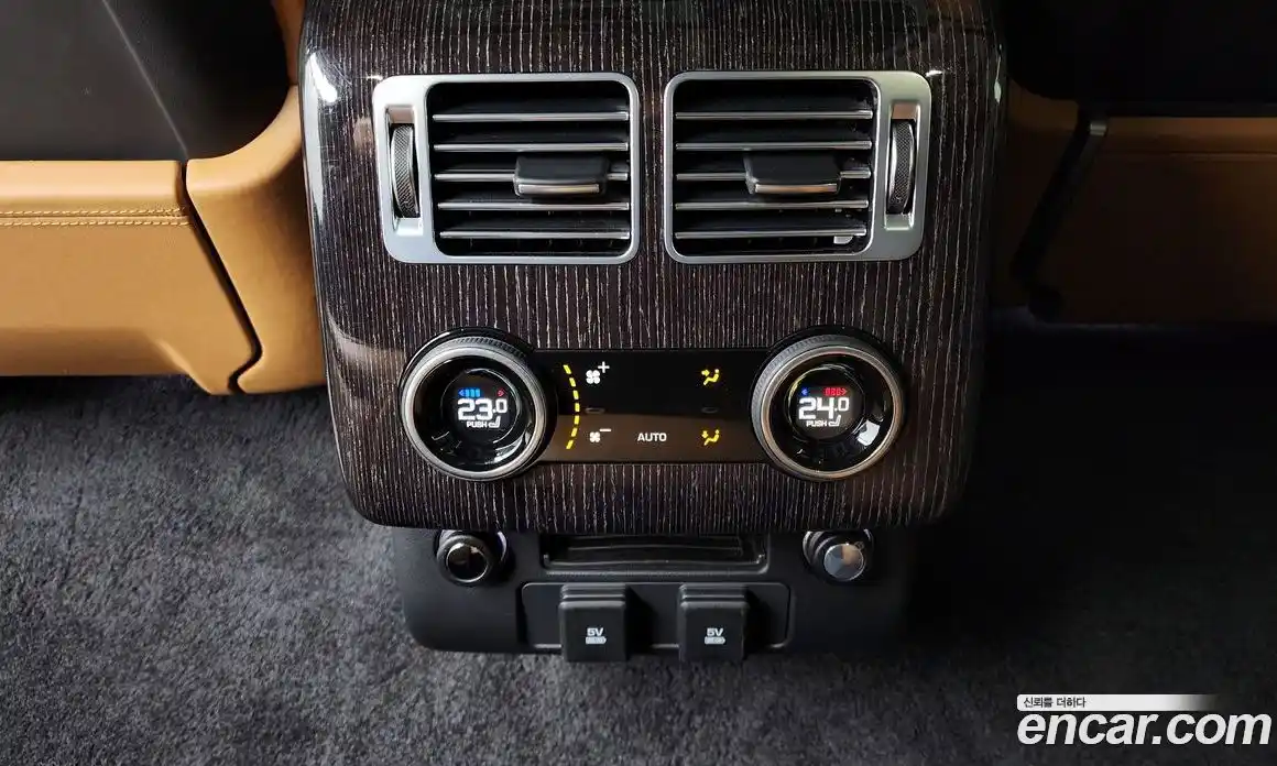 Land Rover Range-Rover 2018 4.4 Автомат в Москве № 198207, фото 15