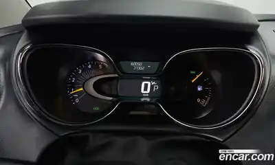 Renault QM3 2014 1.5 Автомат в Москве № 1986, миниатюра 4