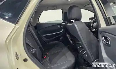 Renault QM3 2014 1.5 Автомат в Москве № 1986, миниатюра 5