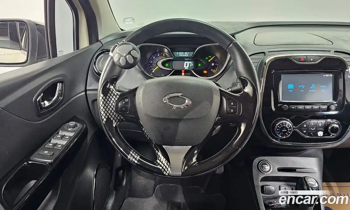 Renault QM3 2014 1.5 Автомат в Москве № 1986, фото 10