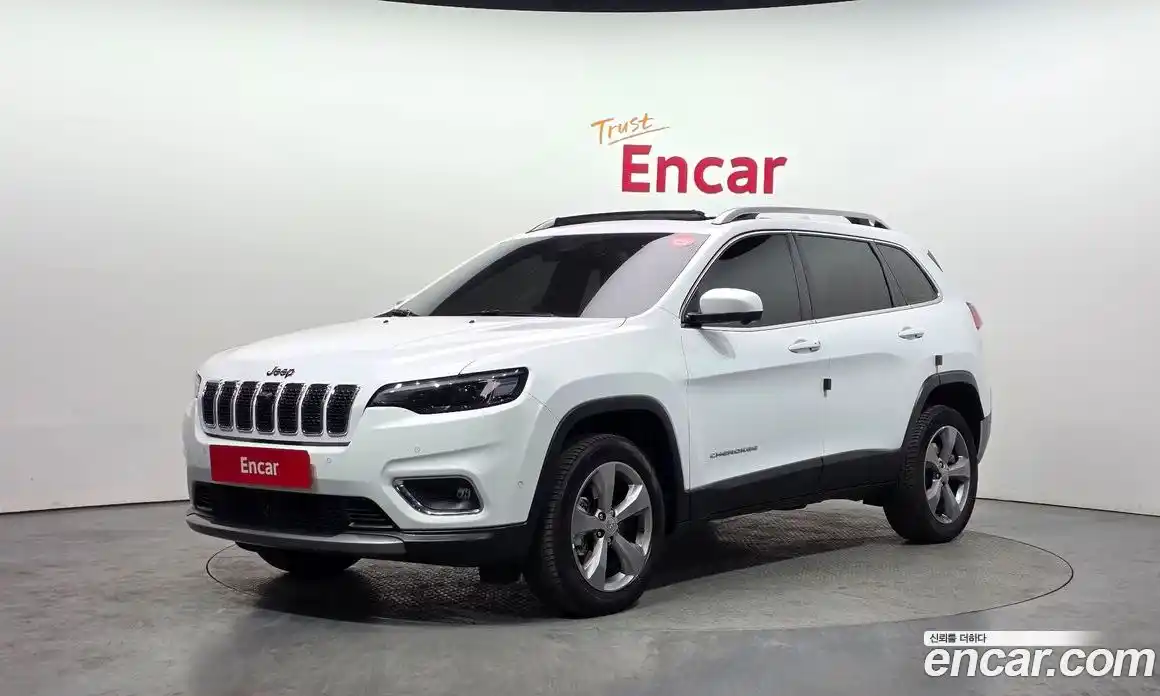 Jeep Cherokee 2020 2.4 Автомат в Москве № 199457, фото 1