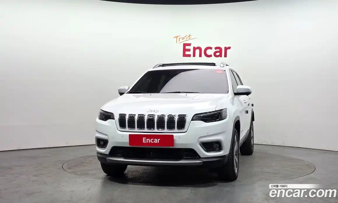 Jeep Cherokee 2020 2.4 Автомат в Москве № 199457, фото 3