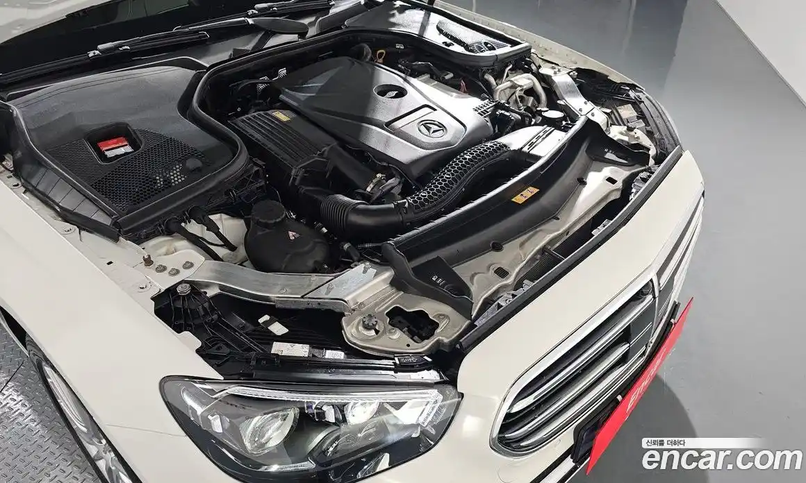 Mercedes-Benz E-Class 2022 2.0 Автомат в Москве № 200412, фото 6