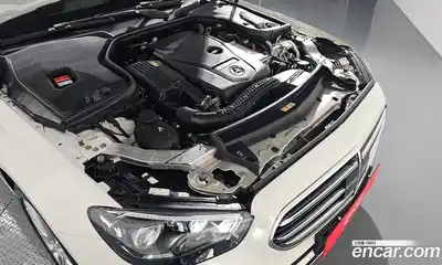 Mercedes-Benz E-Class 2022 2.0 Автомат в Москве № 200412, миниатюра 6