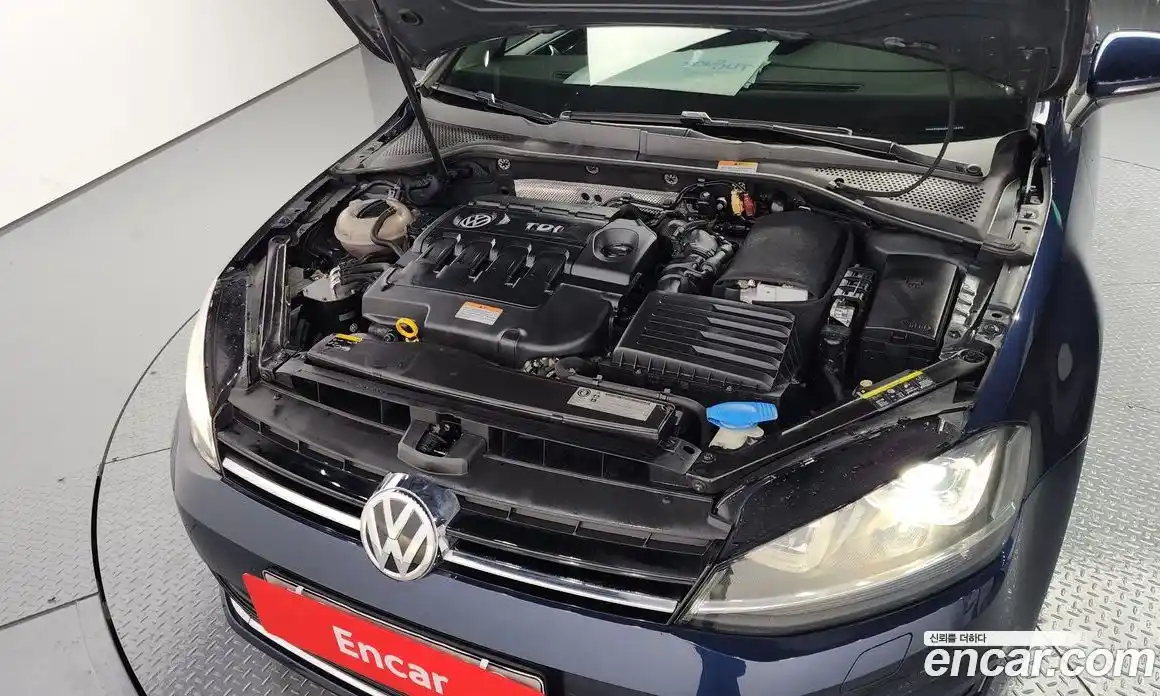 Volkswagen Golf 2015 2.0 Автомат в Москве № 201986, фото 12