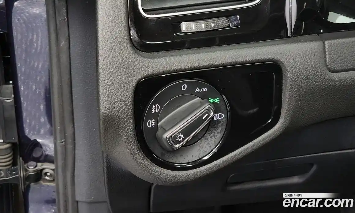 Volkswagen Golf 2015 2.0 Автомат в Москве № 201986, фото 20