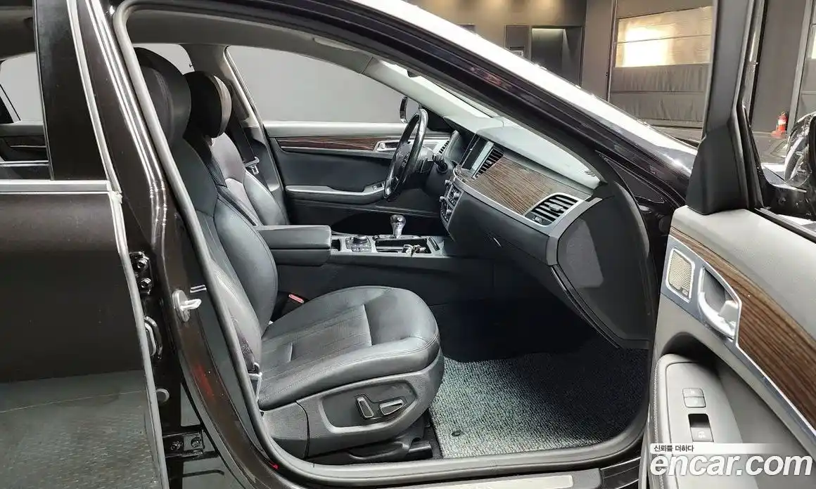 Genesis G80 2019 3.3 Автомат в Москве № 205956, фото 15