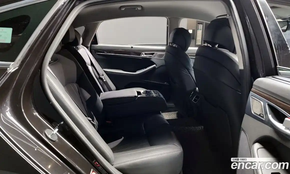 Genesis G80 2019 3.3 Автомат в Москве № 205956, фото 4