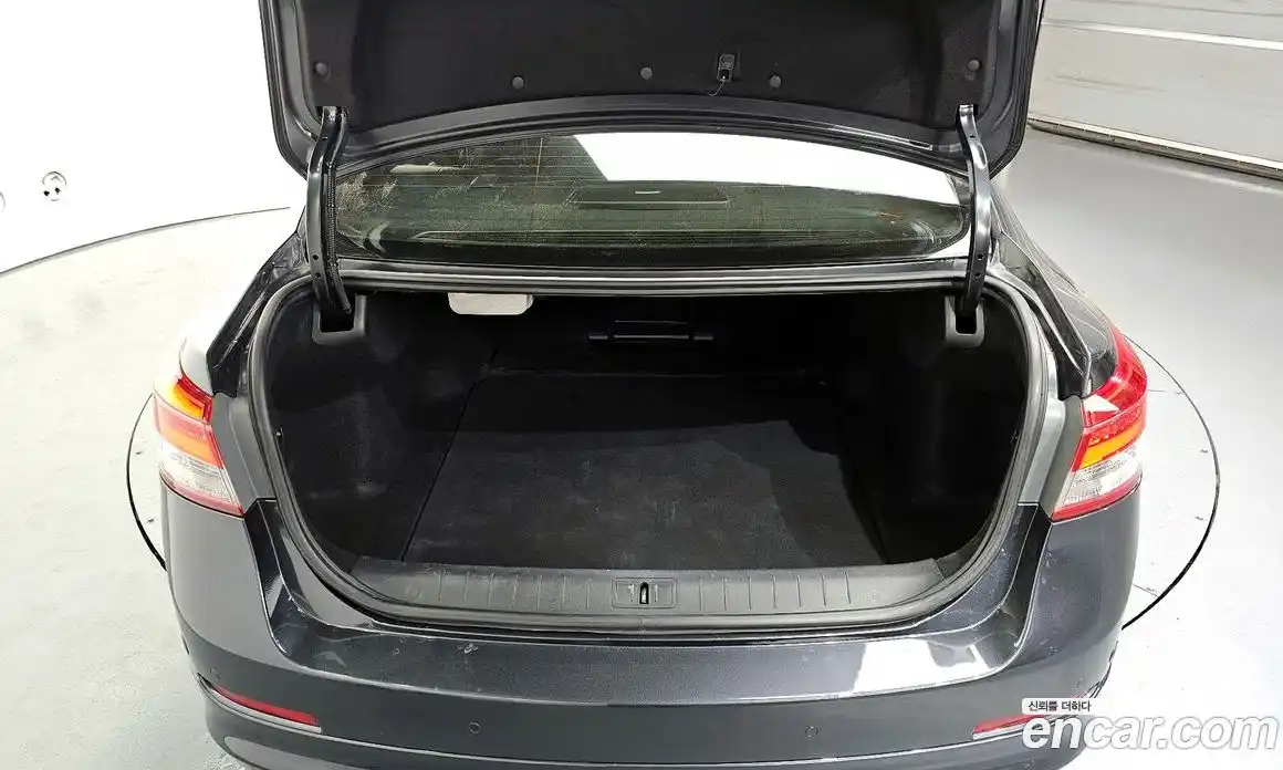 Renault SM5 2013 1.6 Автомат в Москве № 208919, фото 3