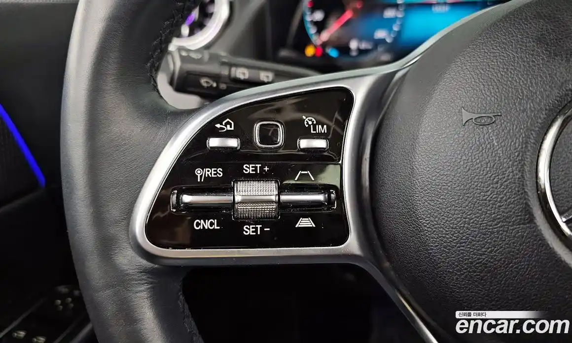 Mercedes-Benz GLA-Class 2021 2.0 Автомат в Москве № 209251, фото 20