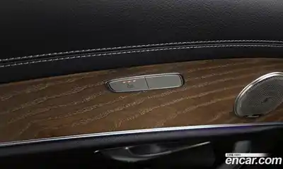 Mercedes-Benz E-Class 2021 1.9 Автомат в Москве № 212021, миниатюра 3